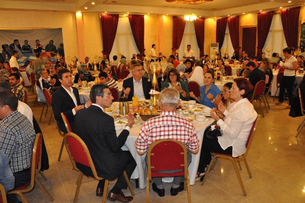 ÇATALCA BELEDİYESİ’NİN ENGELSİZ İFTAR SOFRALARI