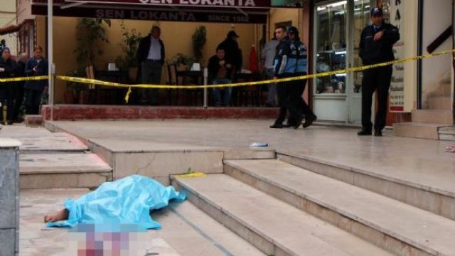 Ev işçilerinden Bakanlık değil işverenleri sorumlu