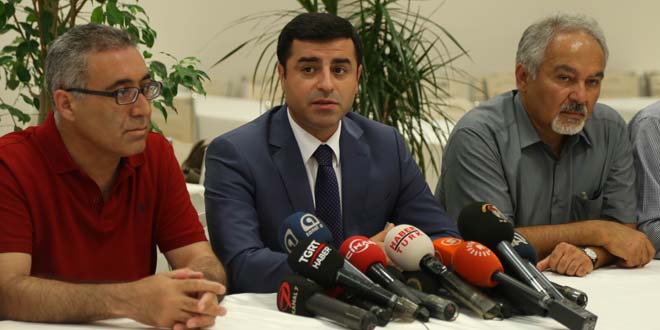 Demirtaş, Erdoğan’ı neden alkışladı?