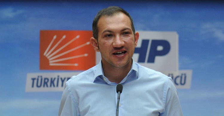 Yıldız: ‘Genç lider Aleksis Tsipras’ı selamlıyoruz’