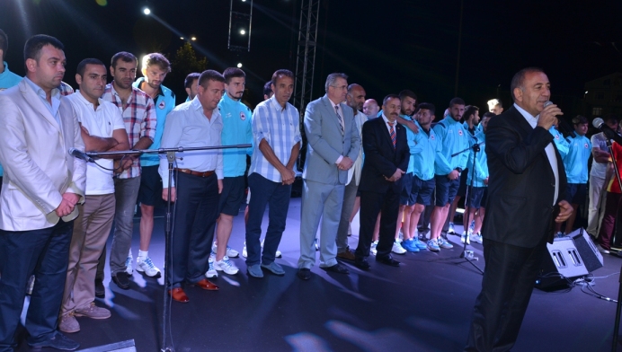 Festivalde Çatalca Spor’un Şampiyonluğu Kutlandı