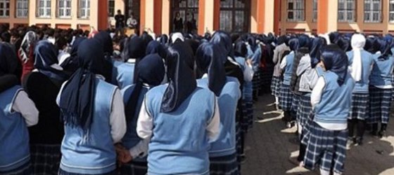 MEB 40 bin öğrenciyi imam hatipli yaptı