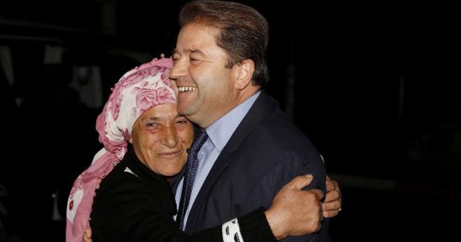 Ali Başkan Maltepe’yi dinliyor