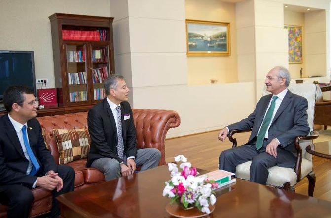 Eczacılar Birliği Başkanı Kılıçdaroğlu’nu ziyaret etti