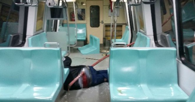‘Metroda, vücuduna demir çubuk saplandı, 30 dakika orada kaldı’