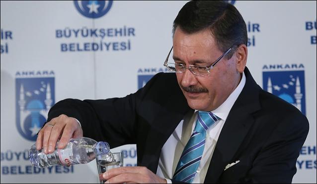 Gökçek: Su’dan sebeplerle doktorları şikâyet edecek