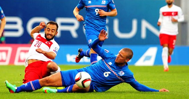 Millilere İzlanda şoku: 3 – 0