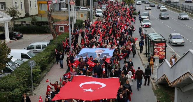 Büyükçekmece Cumhuriyet yürüyüşünde eksik yok