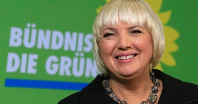 ‘Erdoğan IŞİD’in Türkiye’ye petrol satmasını engellemedi’