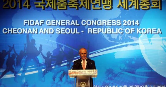 Akgün, FIDAF’ın onursal başkanı seçildi