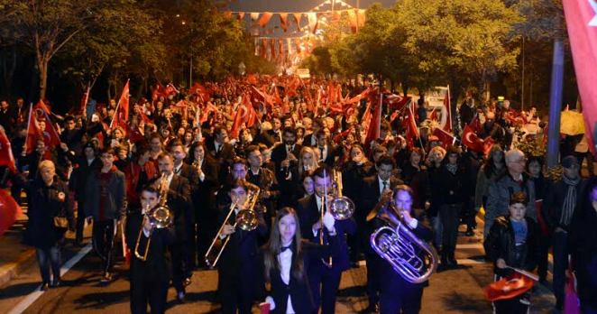 Cumhuriyet gönüllüleri, tek yürek oldu