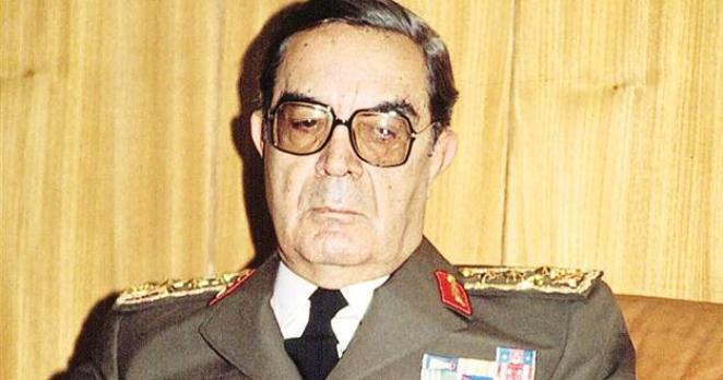Doğan Güreş vefat etti