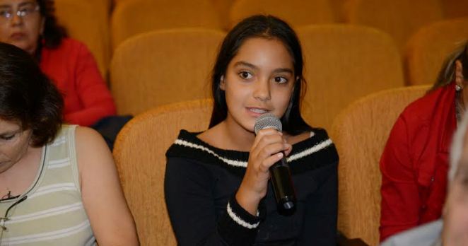 Söz Halkın, Mikrofon Küçükyalılıların