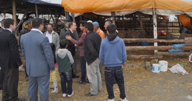 Başkandan hem bayramlaşma hem teftiş