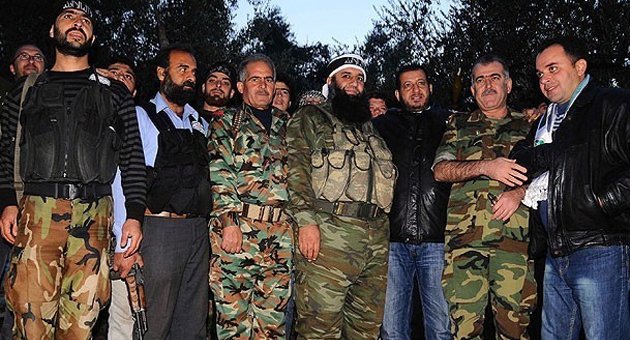 Suriyeli muhalifler IŞİD’in elindeki Cerablus almak için Türkiye’den saldıracak