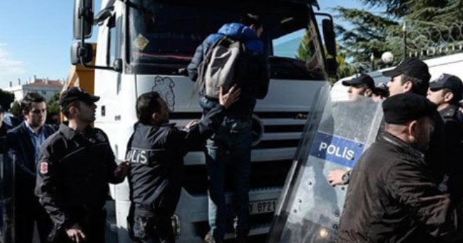 Validebağ’da polis’den orantısız müdahale
