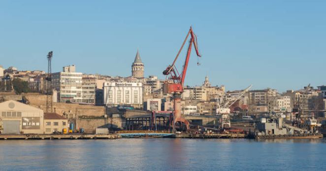Tarihi Haliç Tersanesi AVM’mi oluyor?
