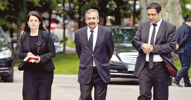 HDP heyeti İmralı’ya gitti