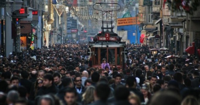 “Türkler, kendilerinden başka kimseyi sevmiyor”