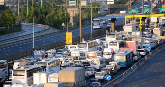 Köprü ve otoyolların özelleştirmesi 2015 yılında