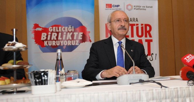 Kılıçdaroğlu sanatçı temsilcileriyle bir araya geldi