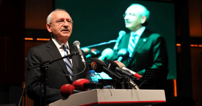 Kılıçdaroğlu,  Tunceli Eğitim Gönüllülerine destek verdi