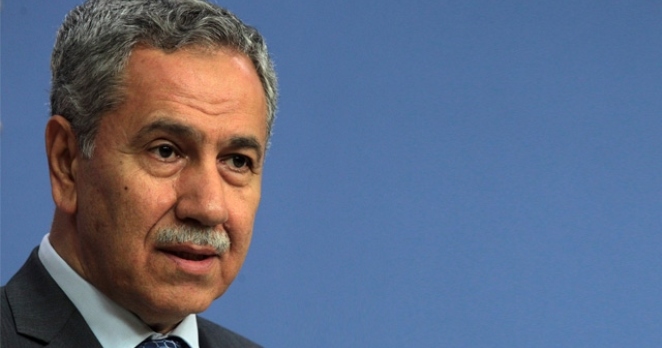 Arınç: Tırlarla insani yardım gönderdik, içinde silah yoktu