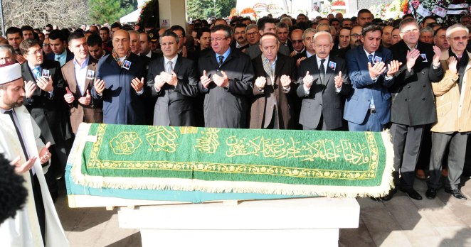 Bihlun Tamaylıgil’in Anne acısı