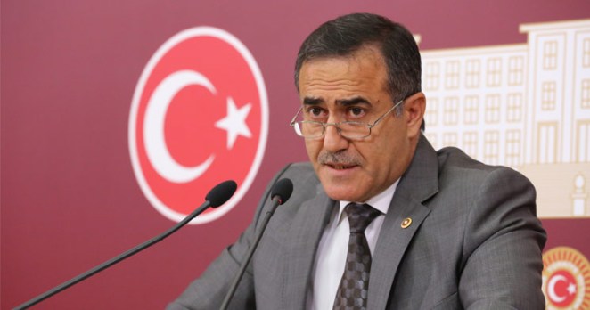 Özkes arabuluculuktan çekildi