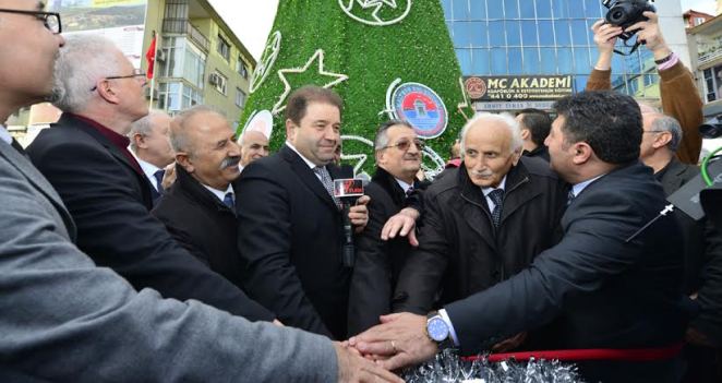 Işığımız Pegida’yı da aydınlatır