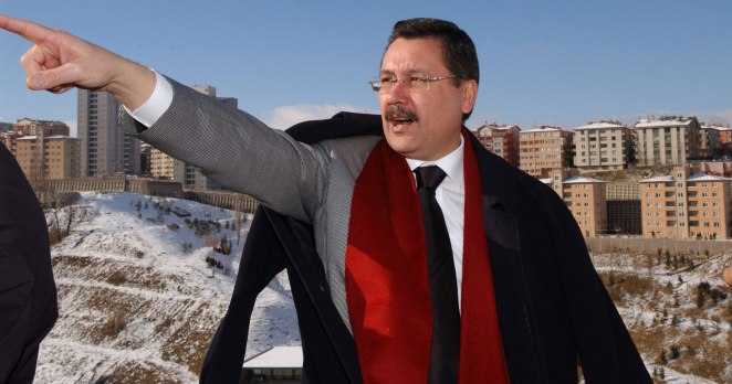 Melih G&ouml;k&ccedil;ek d&ouml;neminde FET&Ouml;'ye parsel parsel imar kıyağı!