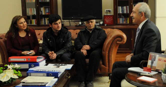 Liseli gence Kılıçdaroğlu’dan geçmiş olsun