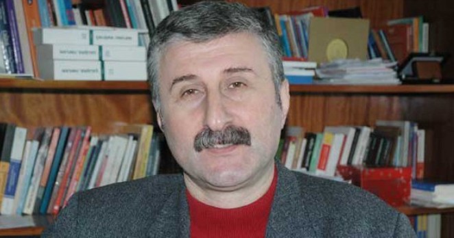 Alper Taş'tan 'PKK'nın feshini yorumladı: Muhalefete savaş açıp barış sağlanmaz