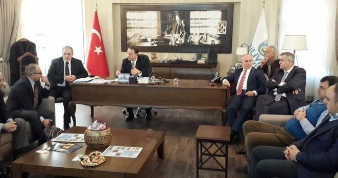 Çiftçinin ürünlerini pazarlamak için belediye başkanlarından güç birliği