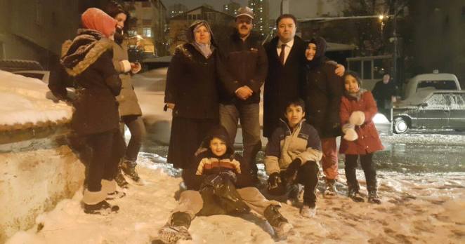 Başkan Kılıç, Kar temizledi, minibüsle yolculuk yaptı