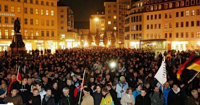 Pegida Berlin’i böldü