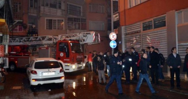 Beylikdüzü’de yangın 2 ölü