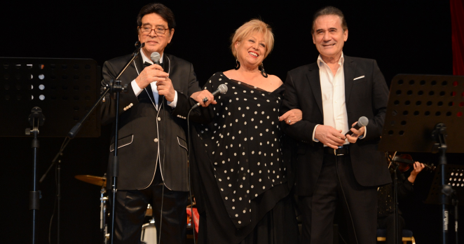 Erol Büyükburç’tan aşk şarkıları ziyafeti