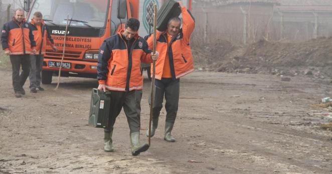 Edirne’ye yardım elini ilk Bakırköy uzattı