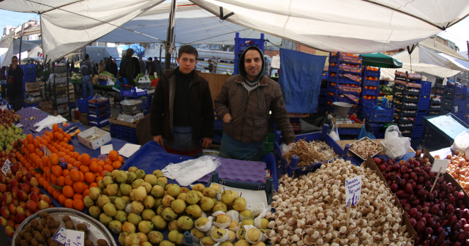 Vatandaş istedi belediye taşıdı