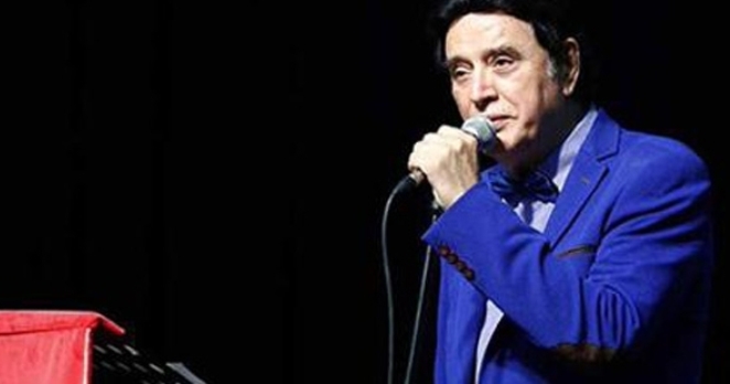 Erol Büyükburç yaşamını yitirdi!