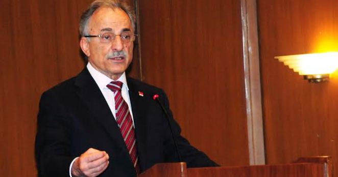 Karayalçın; ‘Devlet bütün inançlara eşit mesafede durmalıdır’