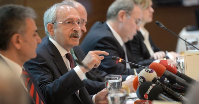 CHP lideri Kılıçdaroğlu, OSS temsilcileriyle görüştü