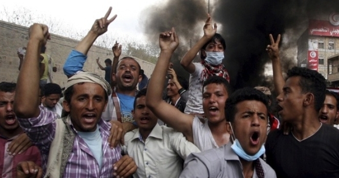 Yemen’de isyancılar ilerliyor