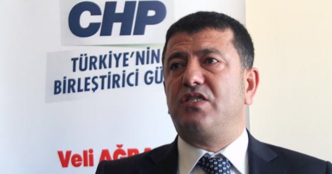 ’12 yıldan beri Türkiye’nin üzerine bir karabasan çöktü’