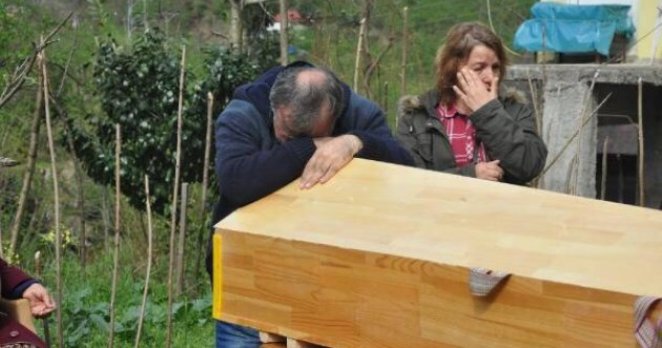 Ailesi Şafak Yayla’ın mezarına beton döktürdü!