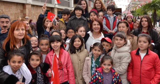 Avcılar’da 23 Nisan coşkusu