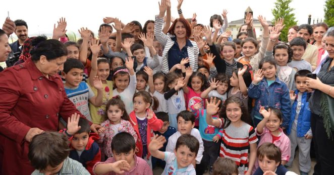 Avcılar’da ‘Anne-Baba Eğitimi’ tamamlandı, sertifikalar verildi