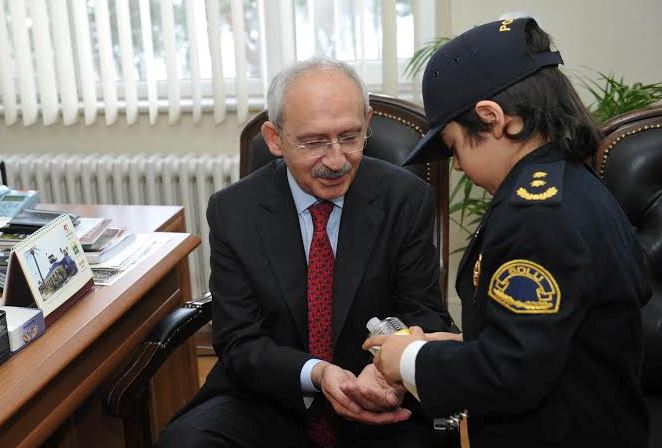 Kılıçdaroğlu’ndan Polislere ziyaret