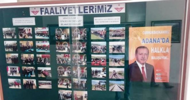 Erdoğan’ın miting afişleri remi dairelere asıldı